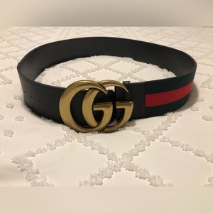 NWOT Red and Green Wide Belt 110-44